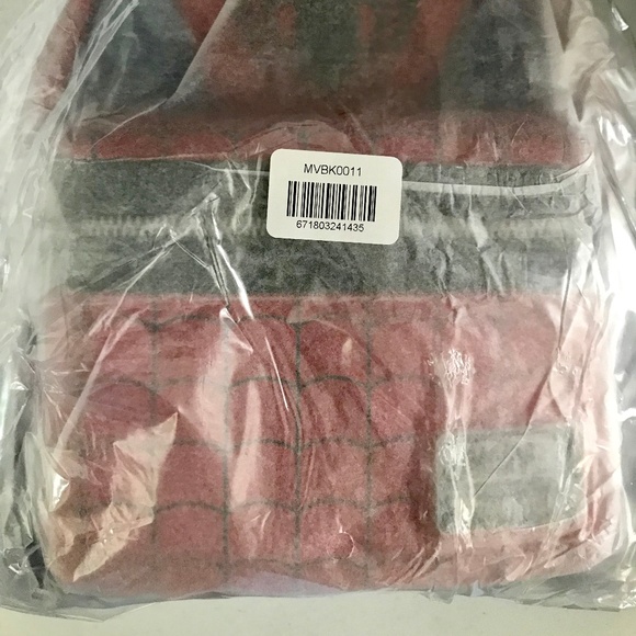 Loungefly Marvel Spider-Man Suit Mini-Backpack: - Picture 3 of 3